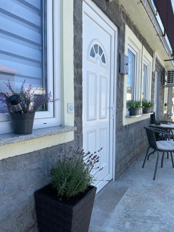 Apartma Lavanda Apartment *
