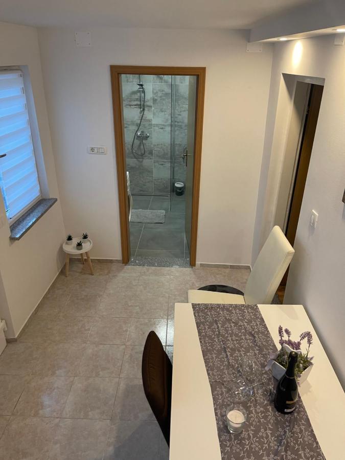 Apartma Lavanda *